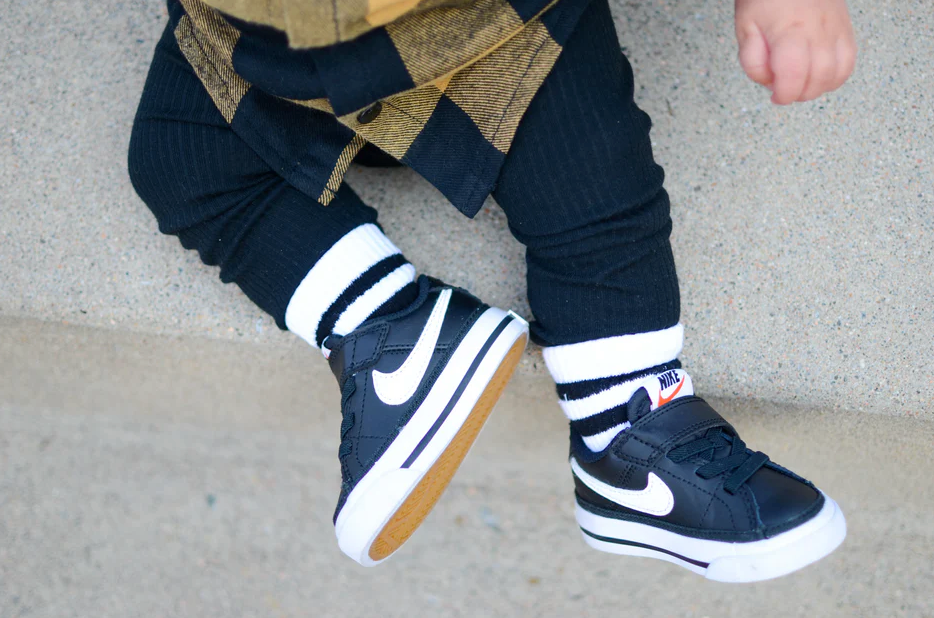 White/Black Stripe Sock
